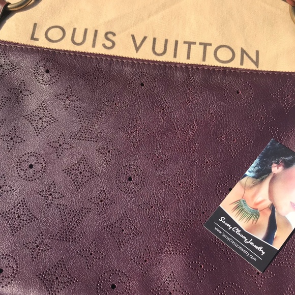 Authentic Louis Vuitton Monogram Leather Bag Purse - Picture 4 of 9